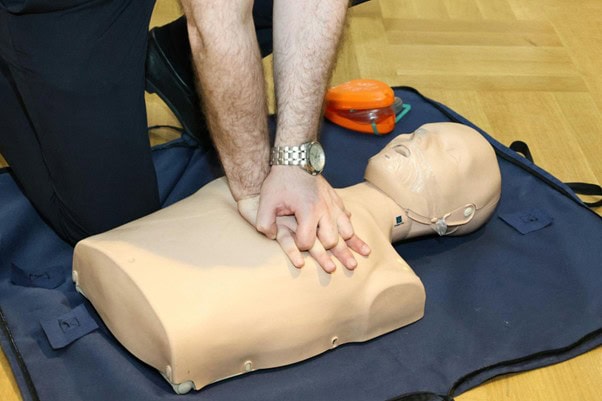 Fit für den Notfall? Wo man in der Region Heidelberg die richtigen Erste-Hilfe-Kurse findet
