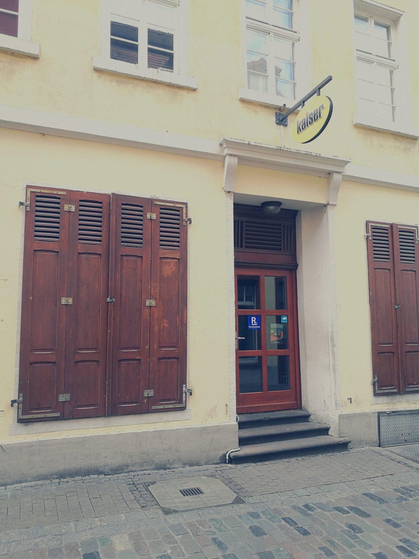 Kaiser Bar Heidelberg gemütliche Studentenkneipe Untere Straße