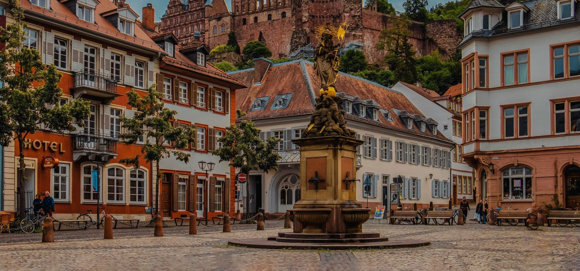 Heidelbergs Altstadt als Austragungsort des Age-of-Empires-Turniers
