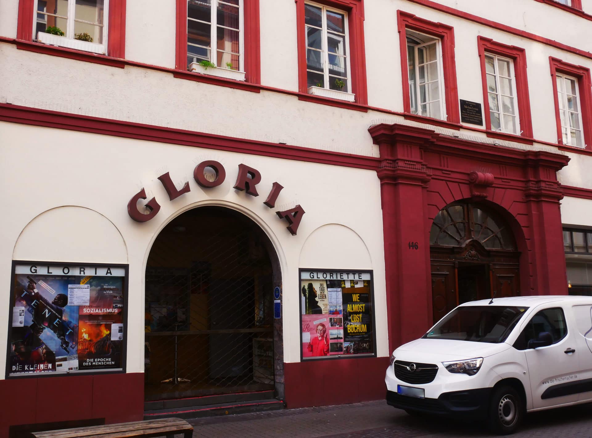Gloria und Gloriette Eingang
