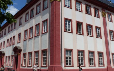 Uni­ver­si­täts­platz Heidelberg